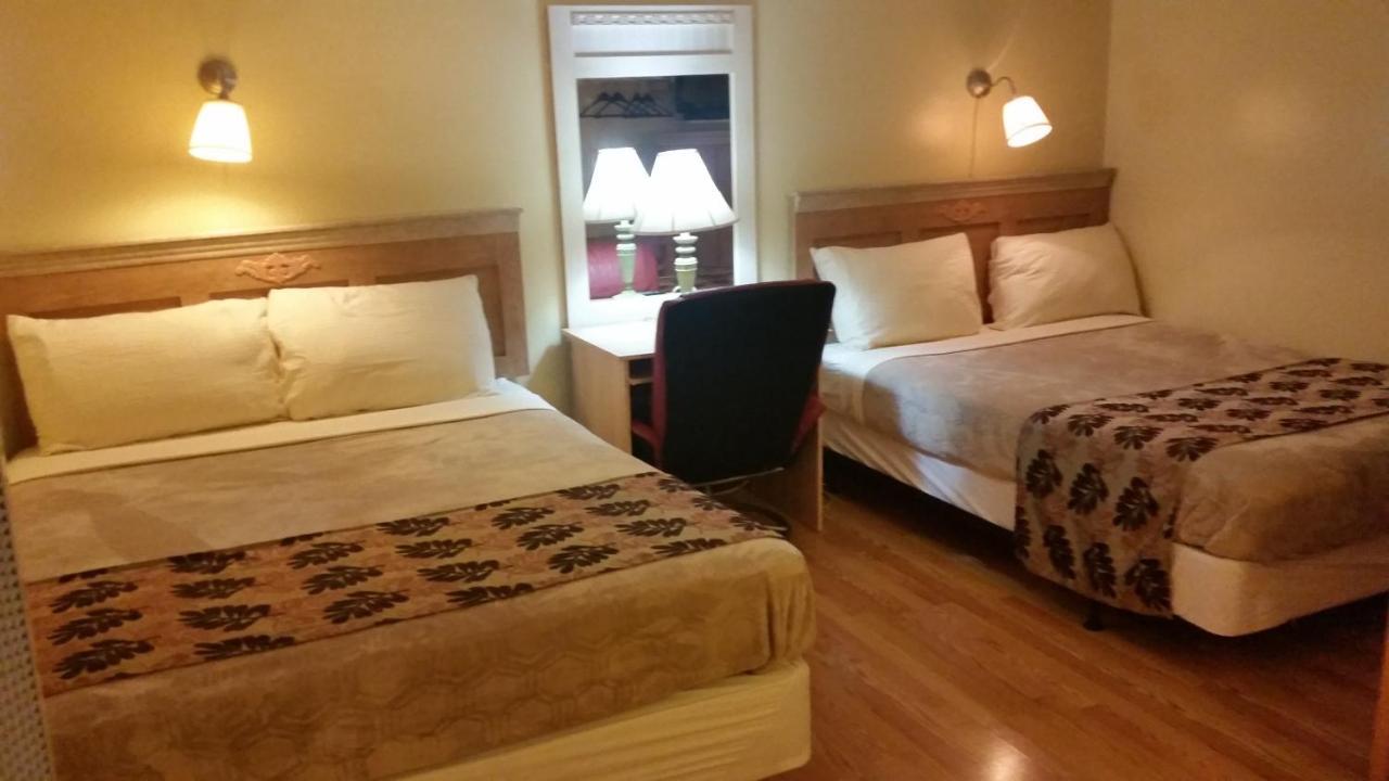 West Castle Motel Pincher Creek Chambre photo