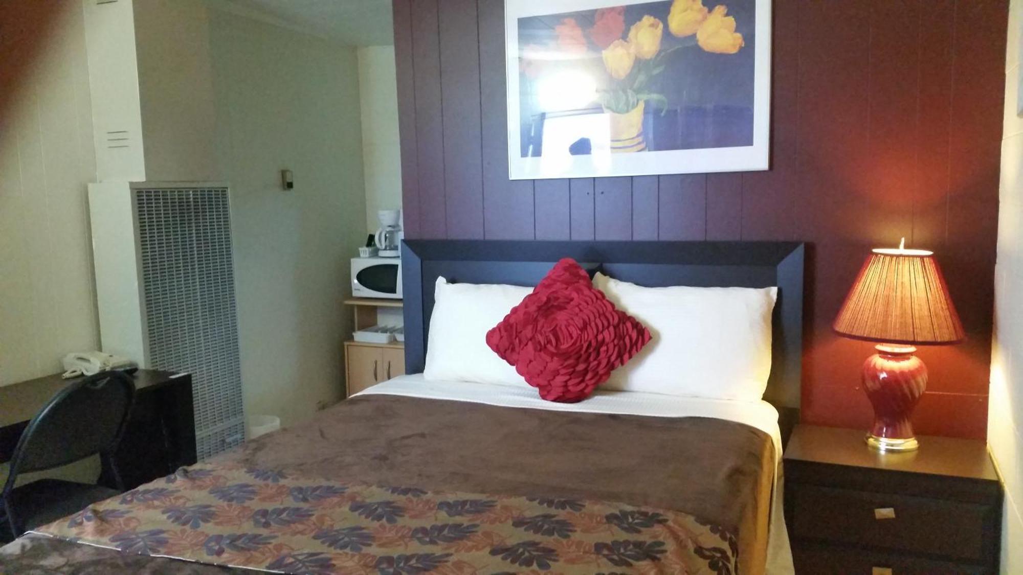 West Castle Motel Pincher Creek Chambre photo